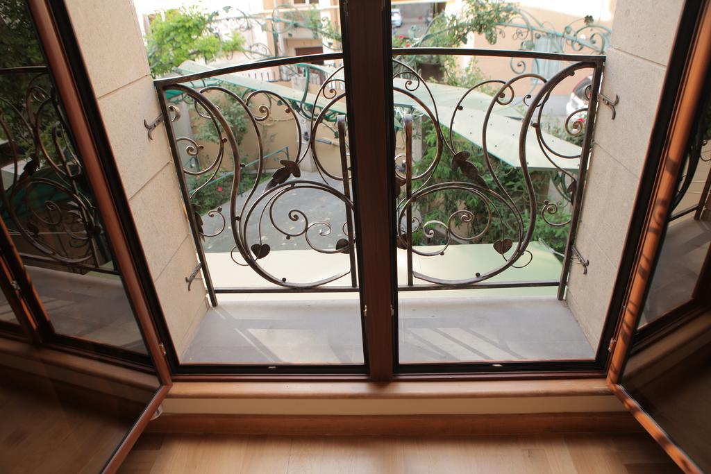 Daniel Boutique Hotel Erivan Exterior foto