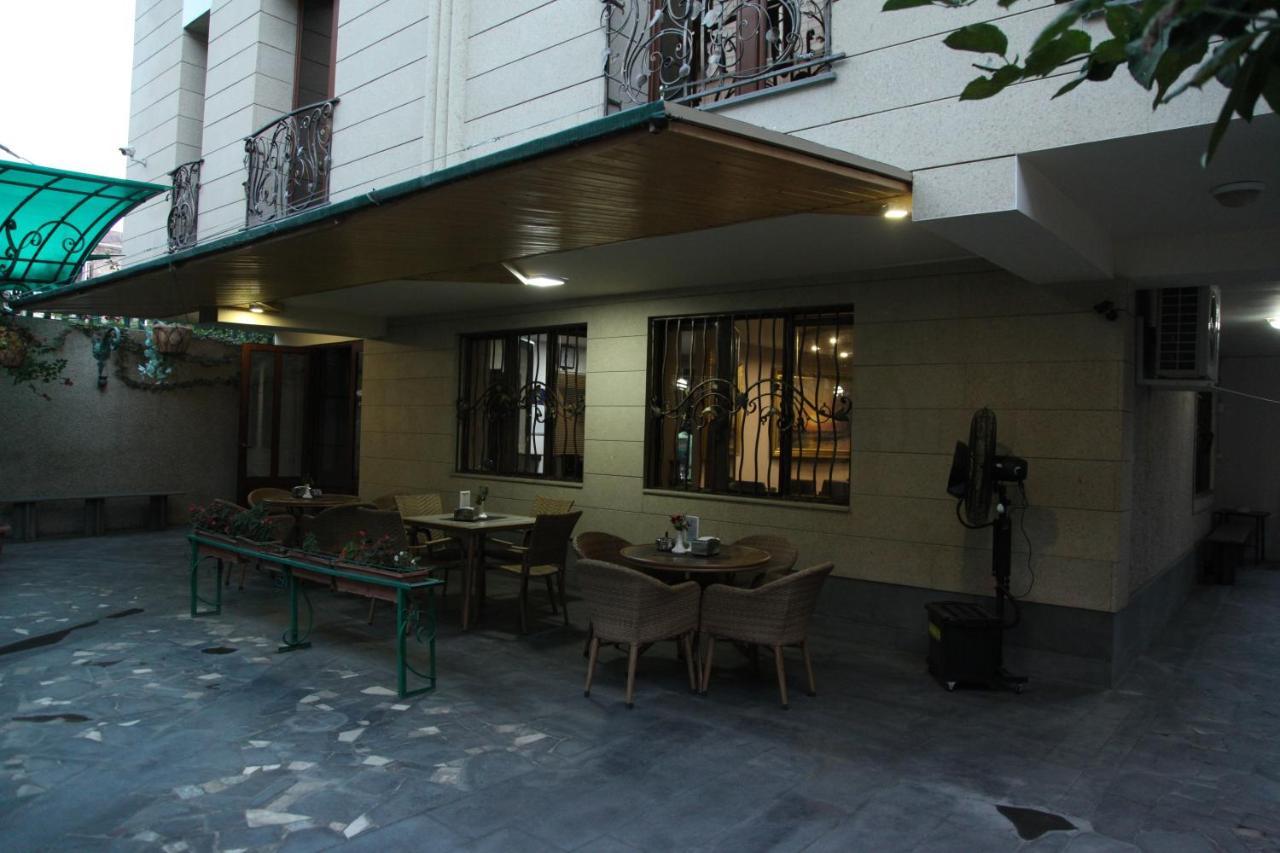 Daniel Boutique Hotel Erivan Exterior foto